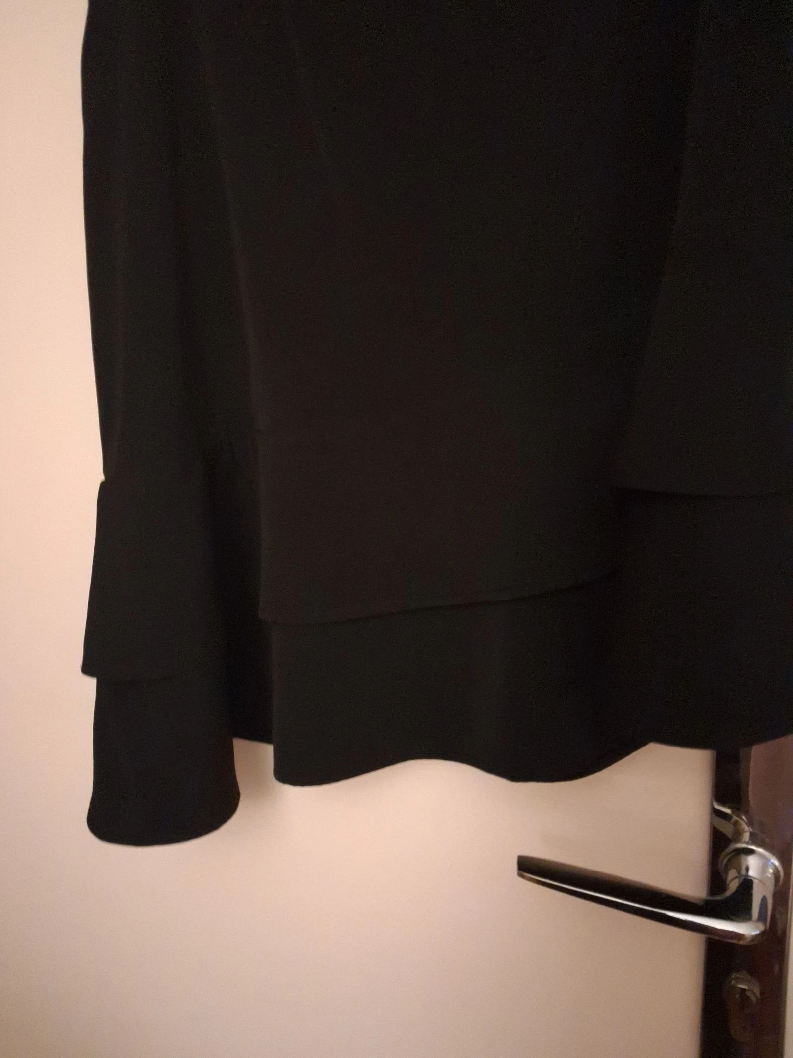 Hermosa túnica negra H&M talla 38 – photo 3